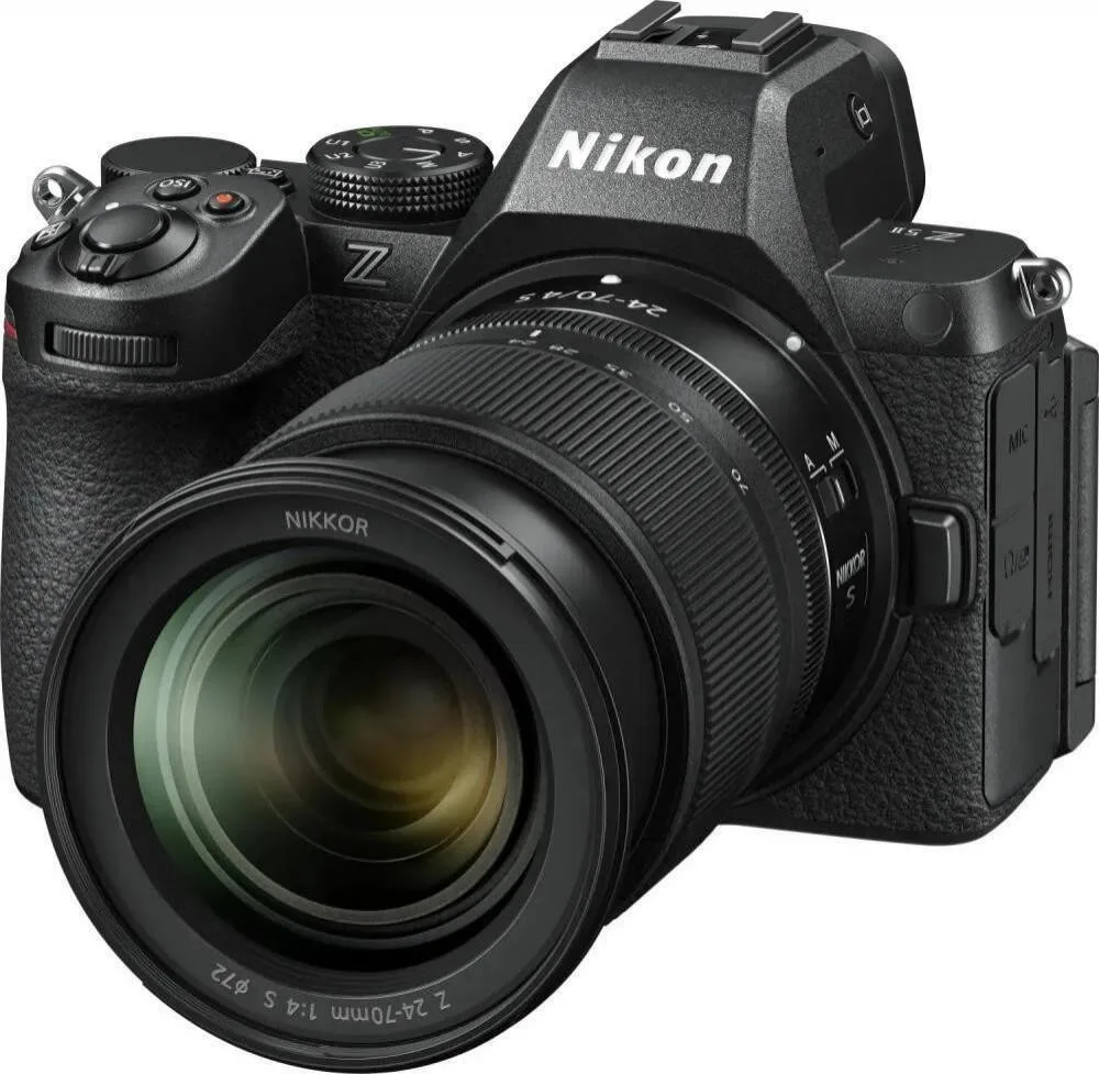 Бездзеркальний фотоапарат Nikon Z5 II kit 24-70mm f/4 S (VOA170K001)