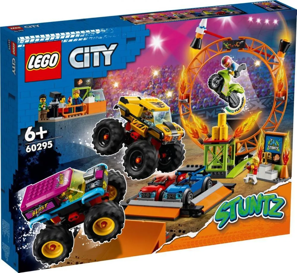 Конструктор Lego Арена для шоу каскадерів (60295)