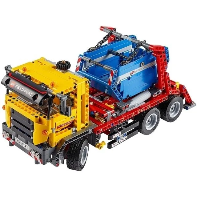 Конструктор Lego technic контейнеровоз (42024)